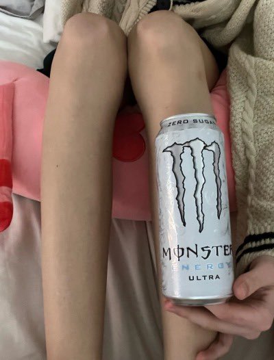 decomposedmoon's tweet photo. Motivation for today https://t.co/QcStBYULq3