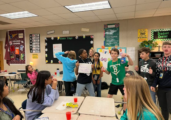 Check out Mrs. Kohring's Super ⭐️students!!  Her 8th period science class celebrated their reading success with the Achieve3K  program.  Their reading level grew by 29 points in 1 month!! High levels of teaching with high levels of growth and learning!! <a href="/mjwatts912/">Michael Watts</a> @kmlopez713