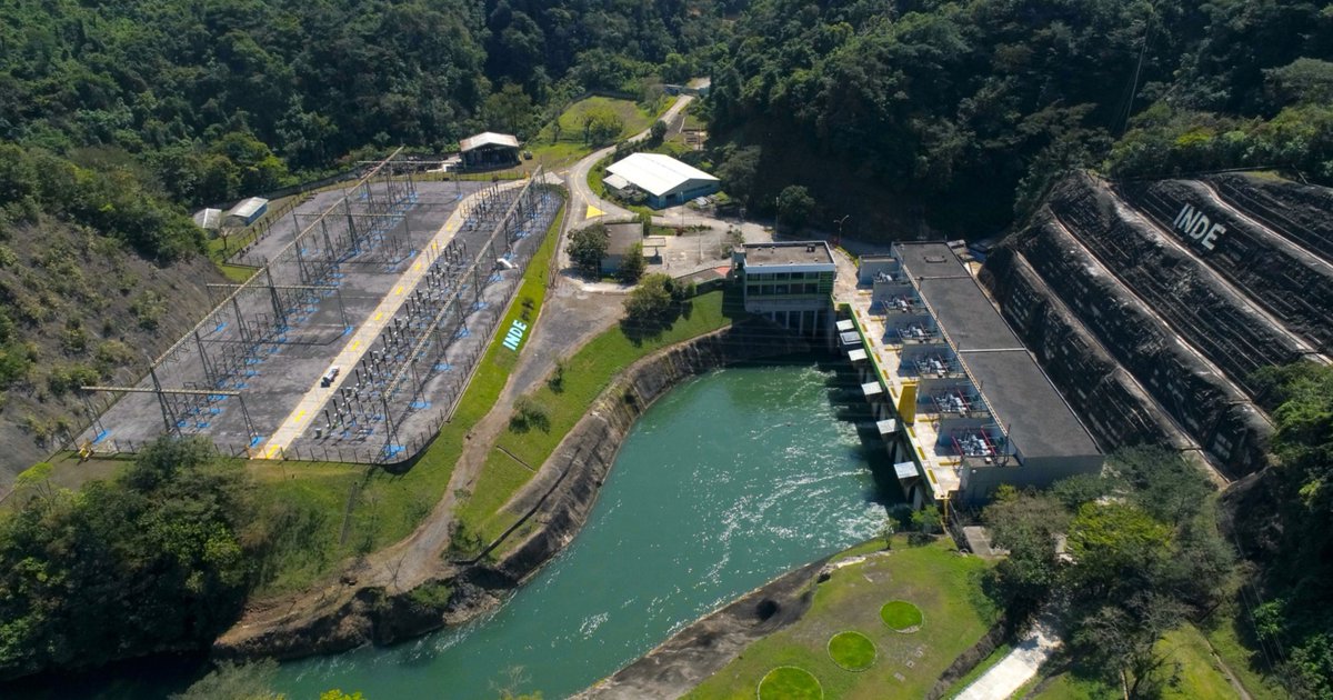 construguate's tweet image. En el preámbulo del Premio a la Excelencia, nuestro Jurado, conformado por #CementosProgreso y la Cámara Guatemalteca de la Construcción, otorgaron el Gran Premio del Jurado a la #HidroeléctricaChixoy
Reconociéndola como #obraemblemática.

#Construguate