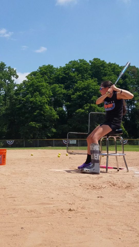 KateKatsetos's tweet image. 4 years ago today I was told I would never play softball again. 4 years later I get to step on a college softball field everyday! Grateful for what this sport has given me 🫶🏻 #trustedtheprocess