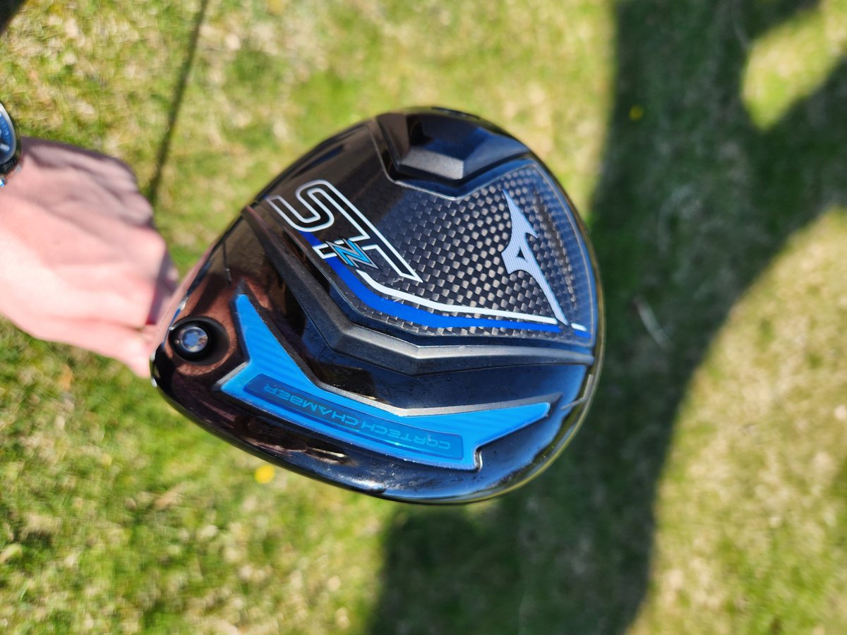 _cmussman's tweet photo. I'm playing the new mizuno ST-Z 230 driver this summer! I'm excited to be with Mizuno! #MizunoGolfNorthAmerica
#STZ230 #nothingfeelslikeamizuno https://t.co/Y27OWE4xaP