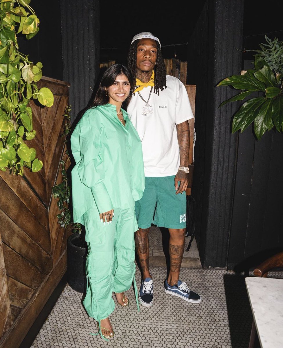 PigsAndPlans's tweet photo. The Khalifas @wizkhalifa @miakhalifa https://t.co/Hh62r25DB9