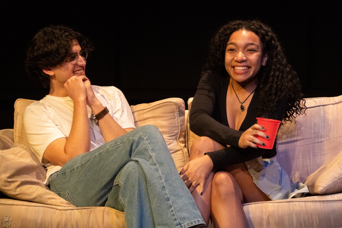 jadentylerurso's tweet photo. "stoner comedy" at playwrights horizons downtown.
written and directed by me. these people up make my world!!! https://t.co/EVtiy8fQyk