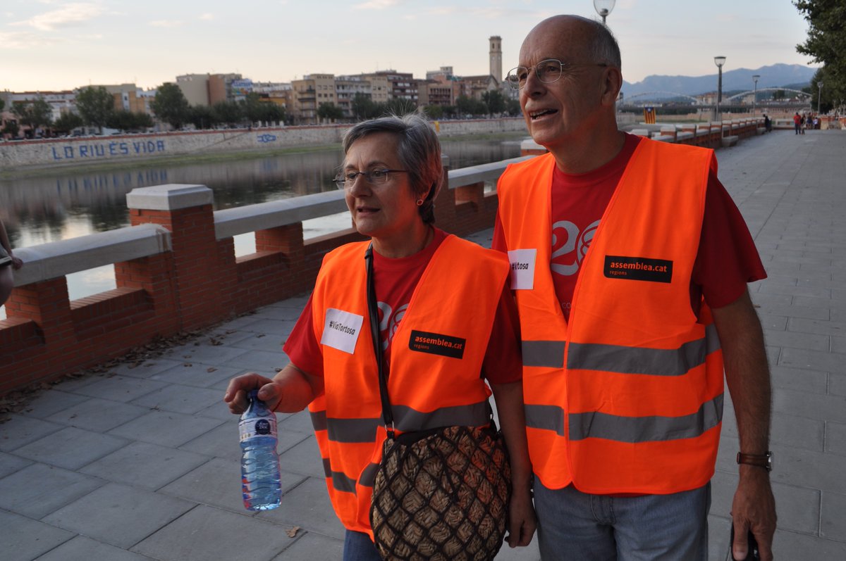 ANCTortosa's tweet photo. Avui ens ha deixat la companya Marita Ferré Hierro, membre de primera hora de l'@assemblea, companya estimada per tots i lluitadora incansable. La gent de les territorials de #Tortosa i de les #TerresEbre estem molt orgullosos d’haver-te conegut. Sempre et recordarem https://t.co/U3Rrgc3Jjc