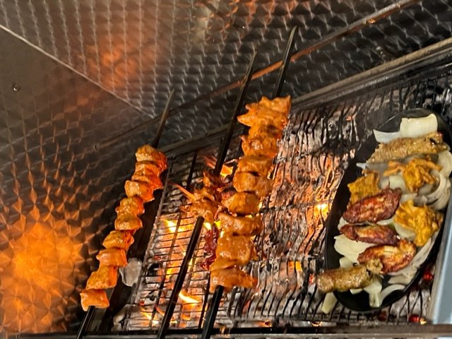 TheRoyalSpice2's tweet photo. We've got the grill on and we're ready to go tonight!
Who's joining us? https://t.co/PrXUO05Uno