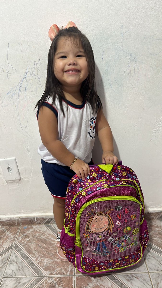 fernandoarcoss's tweet photo. primeiro dia de aula da princesa do titio 😍😍 https://t.co/CEj4T7nLXj