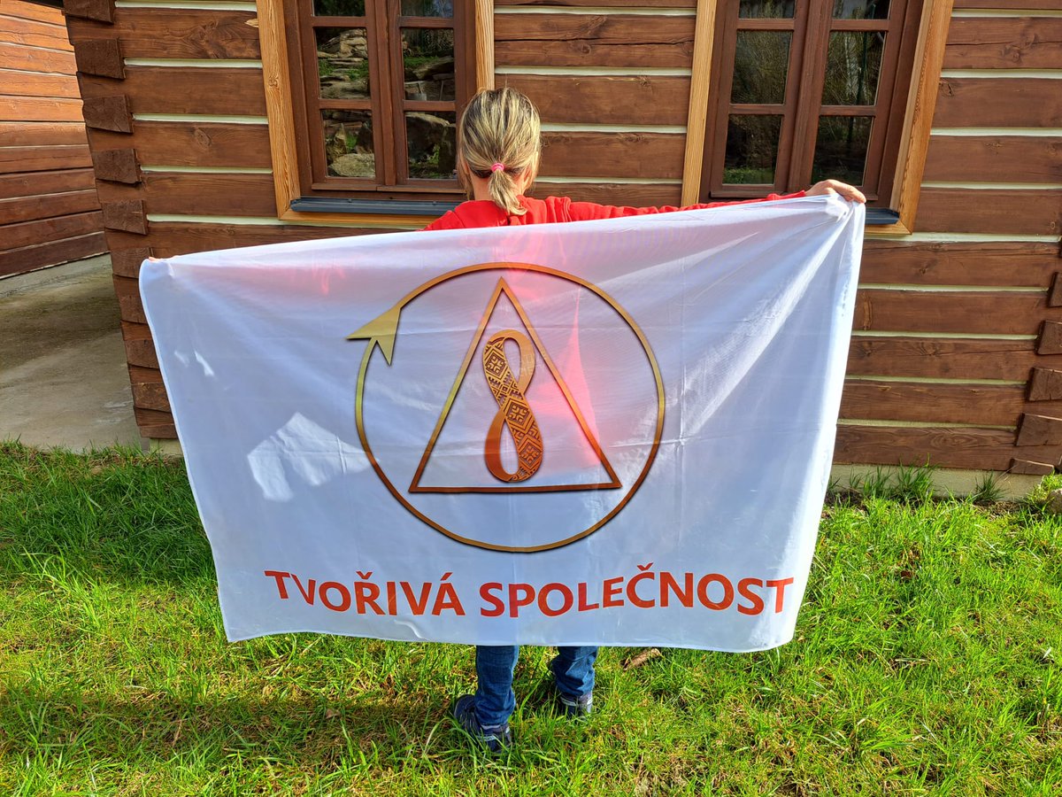 PetraCechova2's tweet image. I support the creative society project 😉🌏♥️ #CreativeSociety #ThereisaWayOut #SurvivalinUnity #GlobalCrisis #live