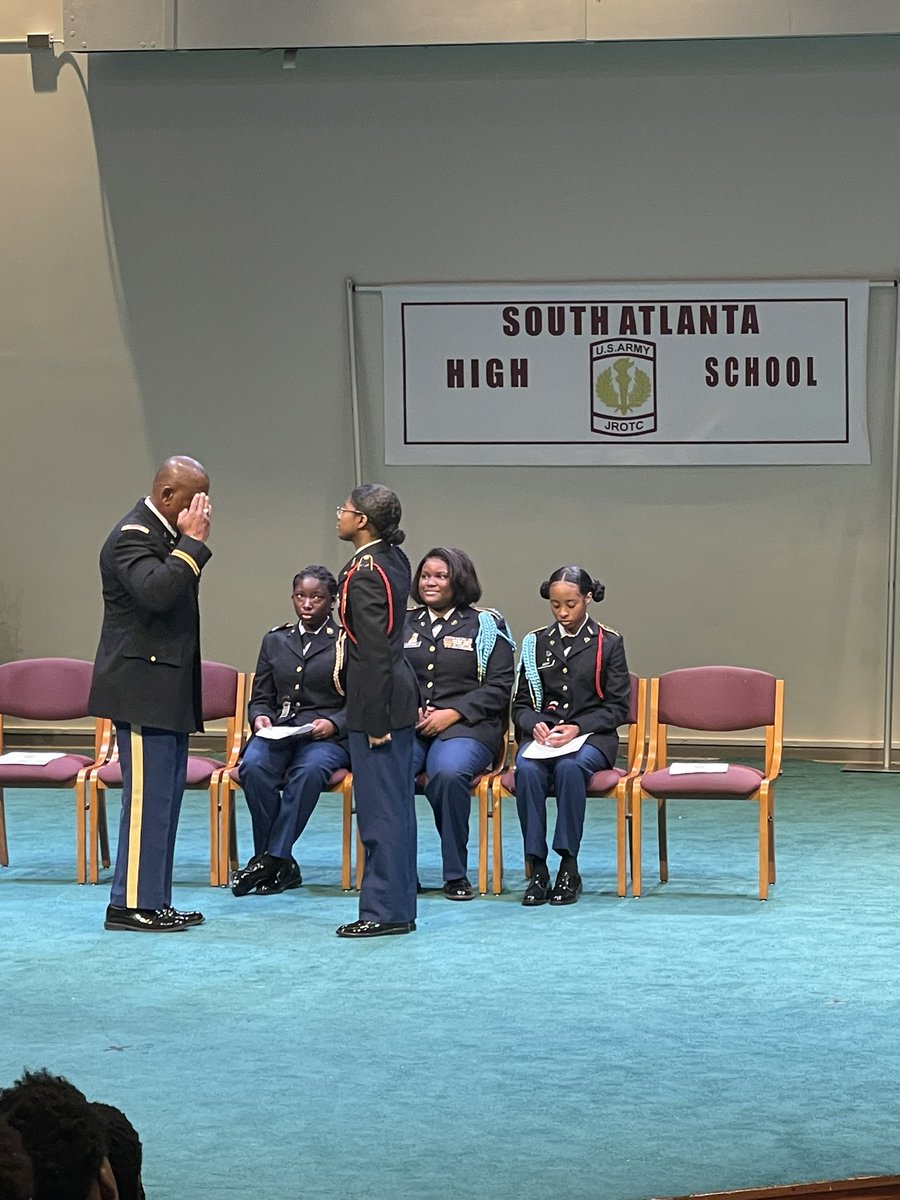 BuffordMEd's tweet photo. JROTC 2023 Award Ceremony 🏅 #Hoorah https://t.co/QPG7fAMXek