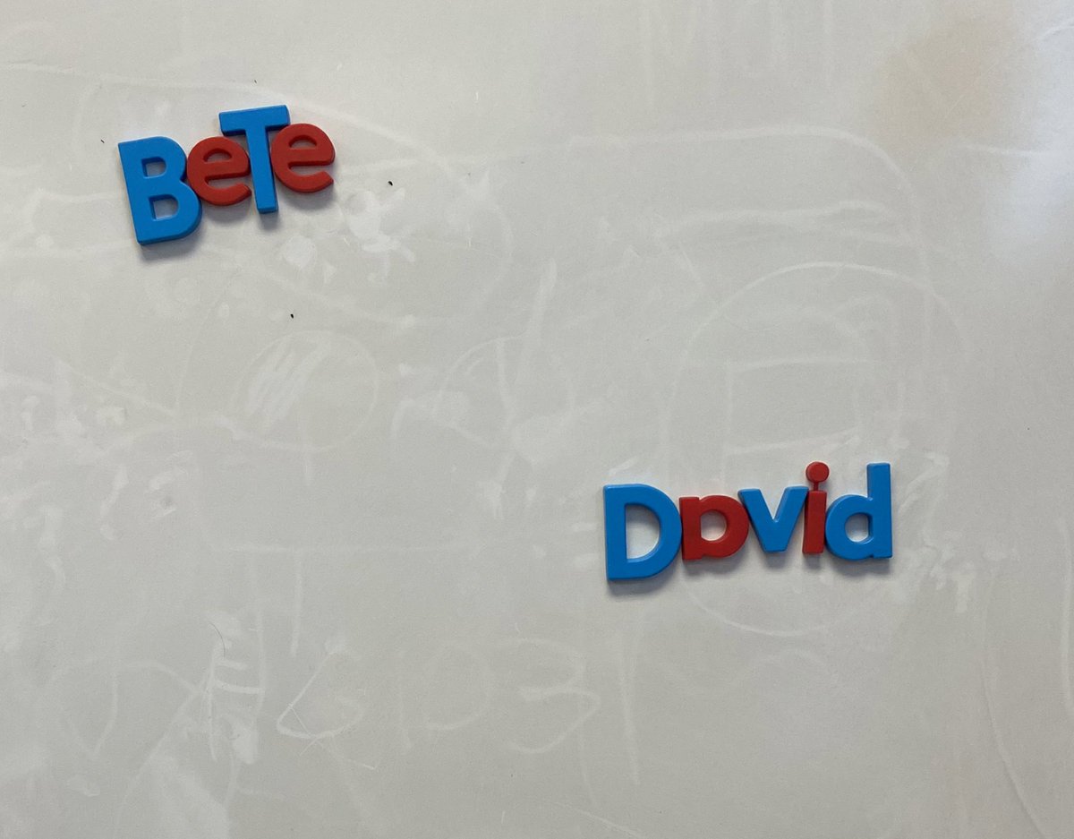BettyMayers2's tweet photo. A friend wrote our names on the board today - can you see where he used his knowledge of letters and sounds to write my name? This is my most favorite time of year in preschool! #playiswork @PwcsPreschool @WashReidPWCS https://t.co/gkLstvw9HR