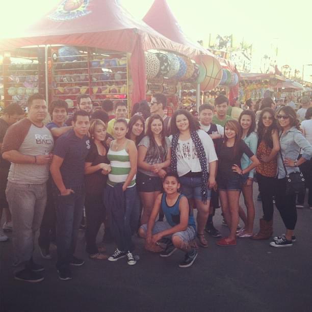 Bsteffaney_m's tweet image. @Pimacountyfair favorite fair picture Est. 2013 🥹🎢 memories with great friends! 💕#PimaCountyFair