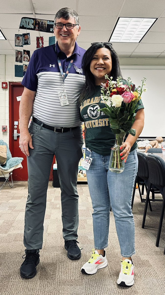 LiveOakOwls's tweet photo. Announcing the 2023 Teacher of the Year: Mrs. Analisa Zuniga. The students absolutely love, Ana. Everyone else wants her, but we got her. Eat your heart out. Congrats, Mrs. Z!
#teacheroftheyear #TeacherOfTheYear2023 #liveoakowls #liveoakacademy #loa #undefeatedowls https://t.co/CFa0QgHZrx