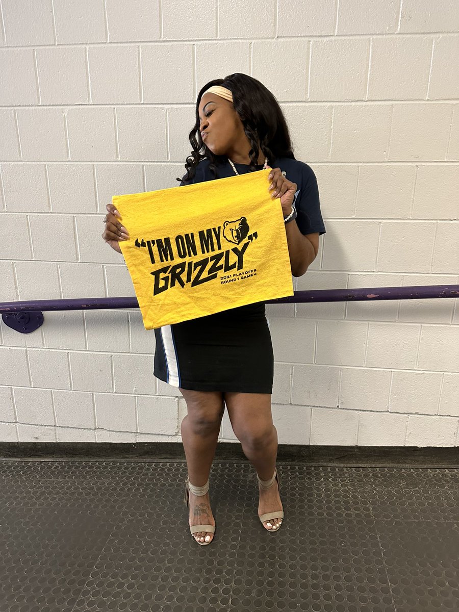 GeeterSchool's tweet image. We’re on our GRIZZ at Geeter K8 #BigMemphis @memgrizz