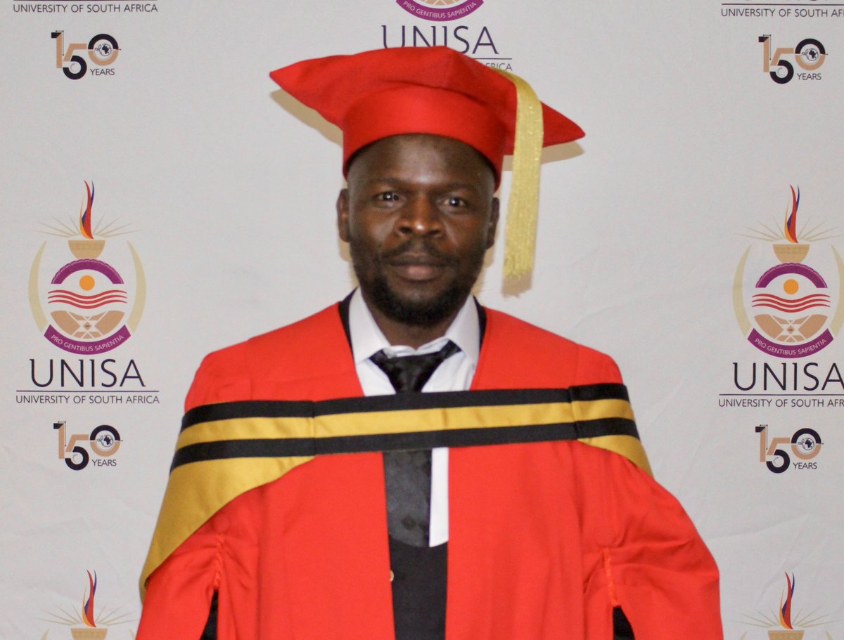 UnisaCSET's tweet image. [2023 UNISA GRADUATIONS]Help us congratulate Dr N Masunga supervised by Prof K Kefeni (posthumous), Dr SN Doraswamy supervised by Prof V Veeredhi &amp;amp; Dr C Rashama supervised by Prof T Matambo.#UnisaCSET salutes you on the attainment of your PhD. qualification.
#2023UnisaGraduations