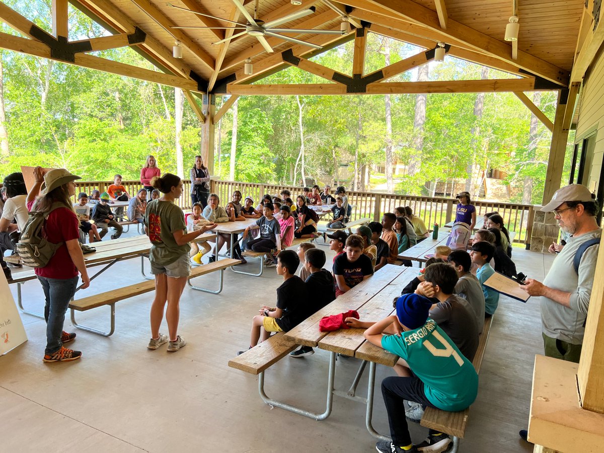 MontessoriHTX's tweet photo. We're excited to share that our Lower &amp; Upper #Elementary students have made it safely to @CampAllen! We'll be sure to continue to share photos of their #adventure this week. Let's be sure to wish them a good trip in the comments! 

#montessori #education #campallen #fieldtrip https://t.co/irG3I8Sgua