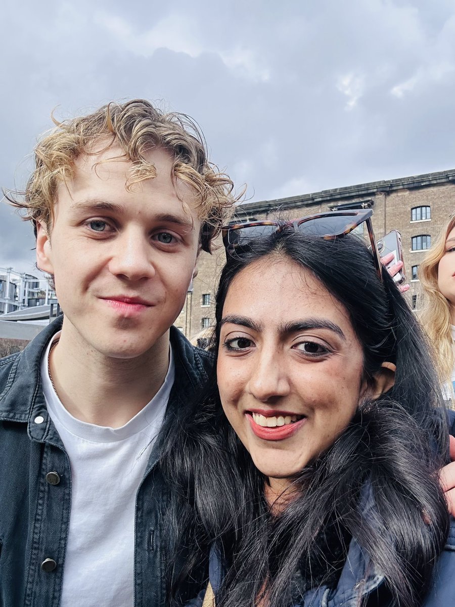thenialliecult's tweet photo. around this time last year i saw @newrulestweets for the first time ever and since then i have always had the best time every time I have gone to see them 🥹💖💖 can’t wait to see them many more times and meet and make more friends #4YearsofNewRules https://t.co/CEp5eyIbGi