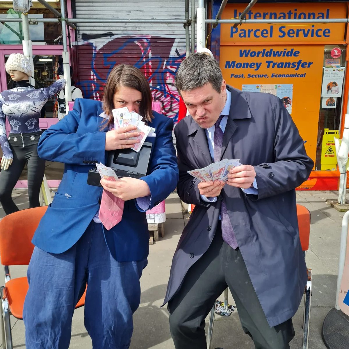 Wards_Corner's tweet photo. Amazing Saturday at our Easter Egg hunt – stopping pesky corporate developers from hoarding all the chocolate💰

Big❤️to all who came along, the amazing local businesses that took part &amp; our volunteers☀️

Register as a supporter for updates + events: https://t.co/RfZZTvubDj https://t.co/bR4xeT55Z5