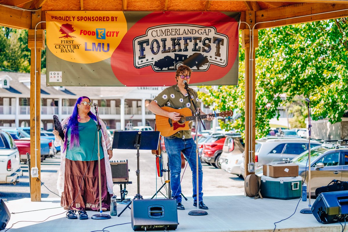 Only a few weeks left to apply❗In These Mountains: Project Grants are open to organizations in Appalachian Regional Commission counties. These grants will provide $10K. Learn more and apply at southarts.org/programs-confe…