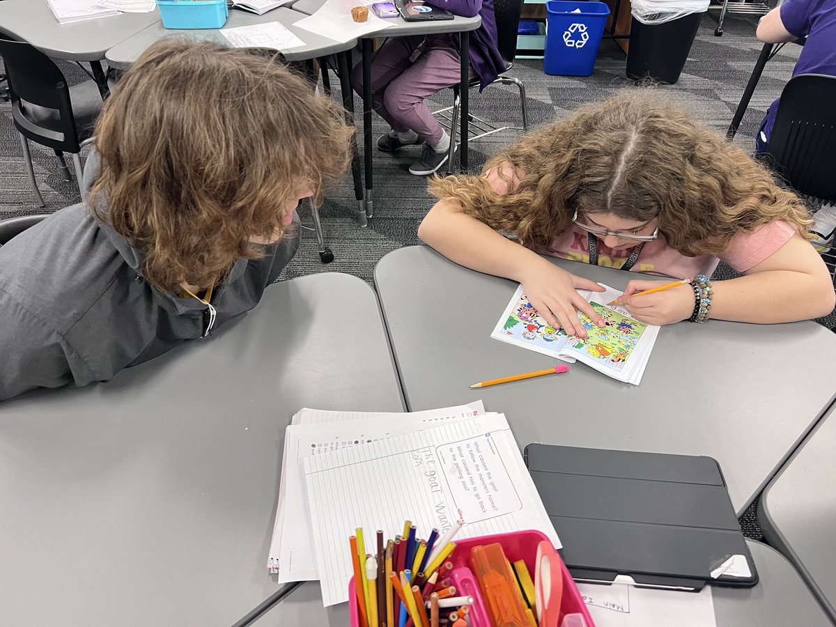 OstMiss's tweet image. Happy DEAR Day!! Today and everyday we celebrate in our classroom the magic of reading with our students!! #ClassroomMagic #DEARDay #ReadingAtoZ #CHSReads #CISDLibs @CoppellHSLib @CISDLib