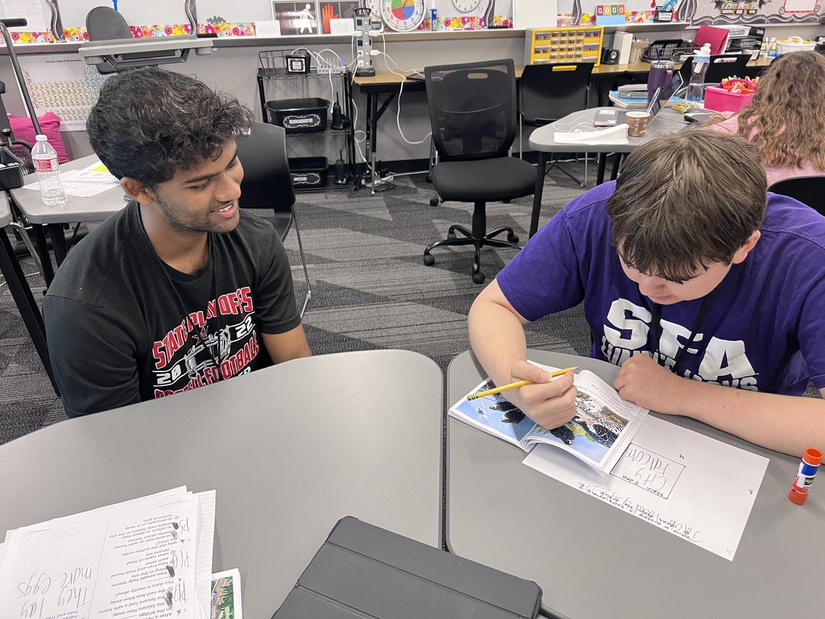 OstMiss's tweet image. Happy DEAR Day!! Today and everyday we celebrate in our classroom the magic of reading with our students!! #ClassroomMagic #DEARDay #ReadingAtoZ #CHSReads #CISDLibs @CoppellHSLib @CISDLib