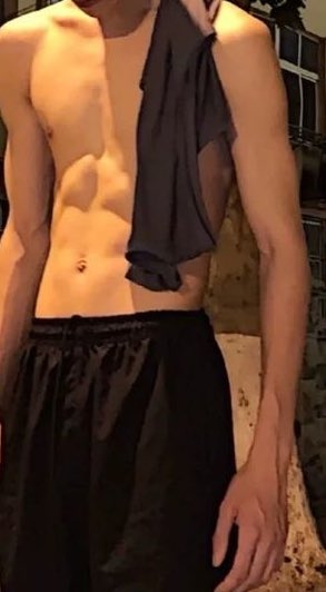 kkoil99's tweet photo. 運動運動🔥 #彰化 #山上 #健身 #單男 https://t.co/nH115JCmj1