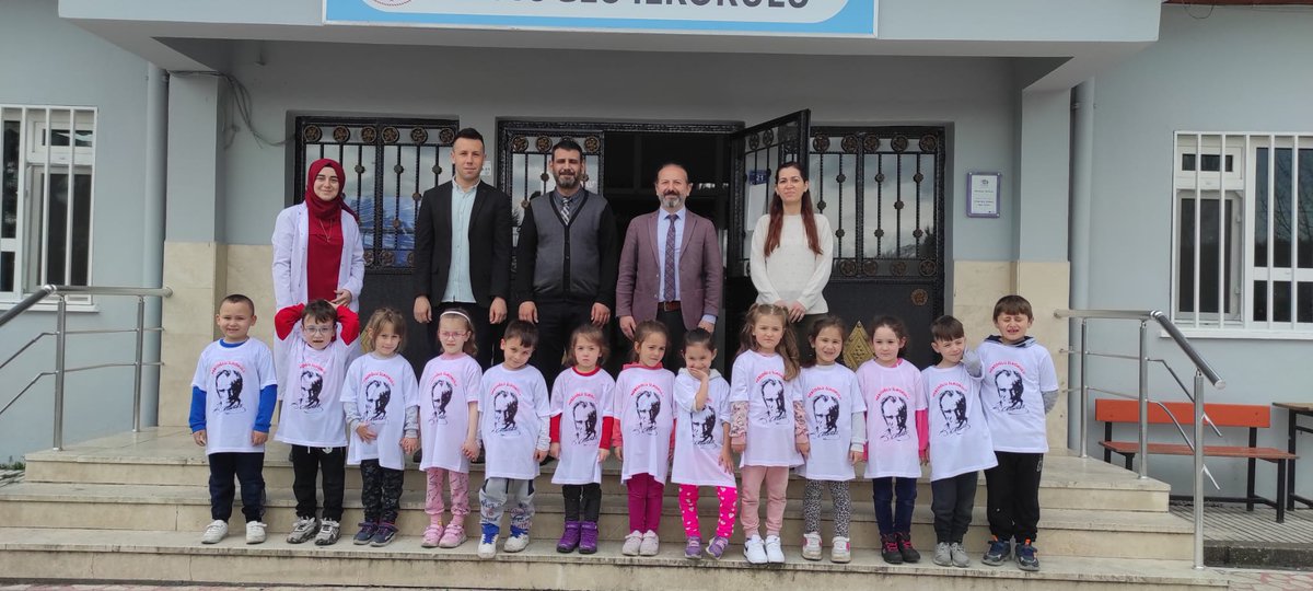 Çaycuma Nuran ve Celal Gülşen M.T.A.L'nden Okulumuza Baskılı Tişort Hediyesi <a href="/hknkadi/">Hakan Kadı</a> <a href="/ismailbas67/">İsmail BAŞ</a> <a href="/caycumailcemem/">Çaycuma İlçe Milli Eğitim Müdürlüğü</a> <a href="/zuleyhaaldogan/">Züleyha Aldoğan</a> <a href="/ZonguldakMEM/">Zonguldak İl Millî Eğitim Müdürlüğü</a> <a href="/ngnyldz/">engin yıldız</a> nebiogluilkokulu.meb.k12.tr/icerikler/cayc…