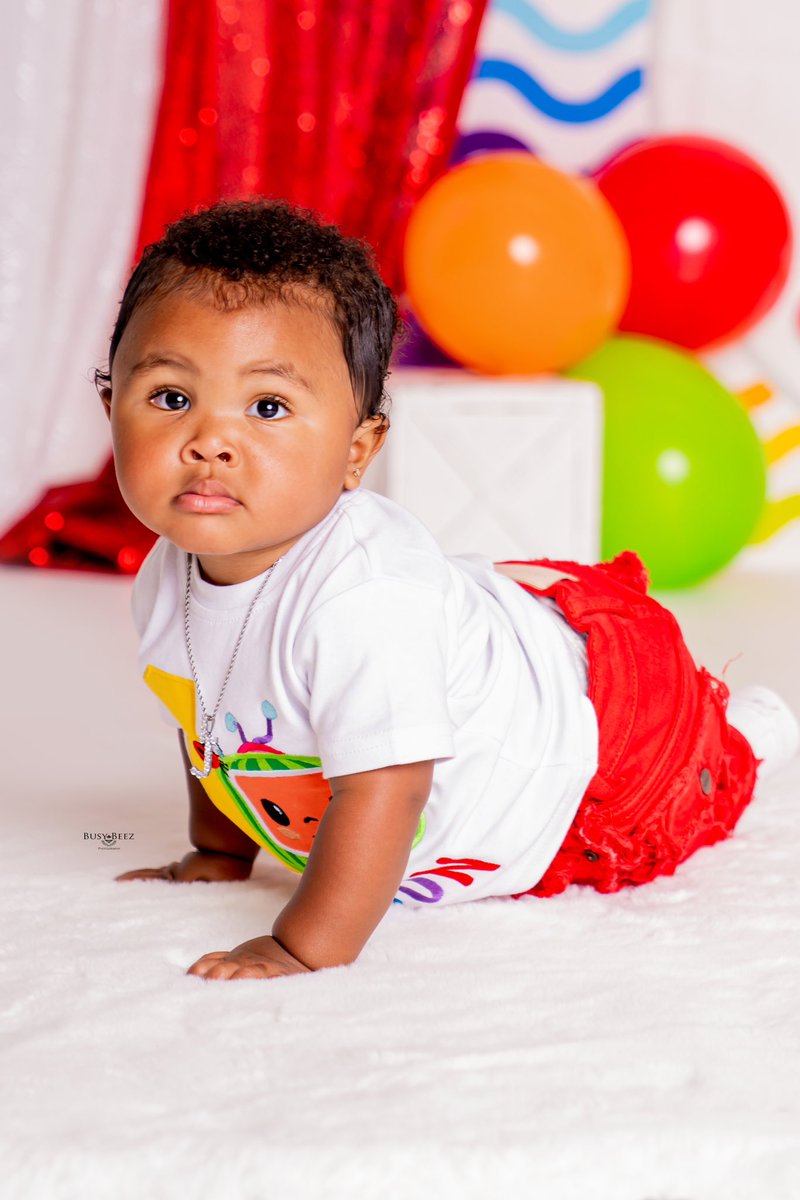 casstherockstar's tweet photo. IT'S A PARADE INSIDE MY CITY YEAAA!! 🕺🏽 Happy 1st Birthday to My Baby!!! 😭 It's so amazing watching you grow everyday 🥹❤️ You're literally my world!! Yall stop wyd and tell Jaxx Happy Birthday!!! 🫶🏾 https://t.co/4wYWzIafff