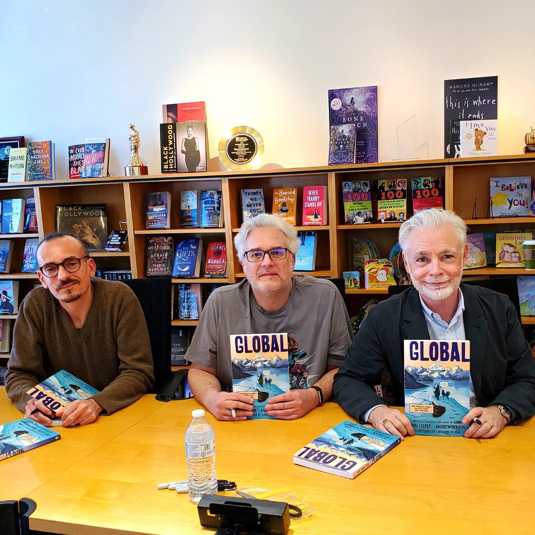 The GLOBAL team visited the Sourcebooks office today! 🌍

Global : One fragile world. An epic fight for survival.
Eoin Colfer & Andrew Donkin, art by Giovanni Rigano 

#globalgraphicnovel #middlegradebooks
#graphicnovel #newgraphicnovel #climatechange #climatechangebook