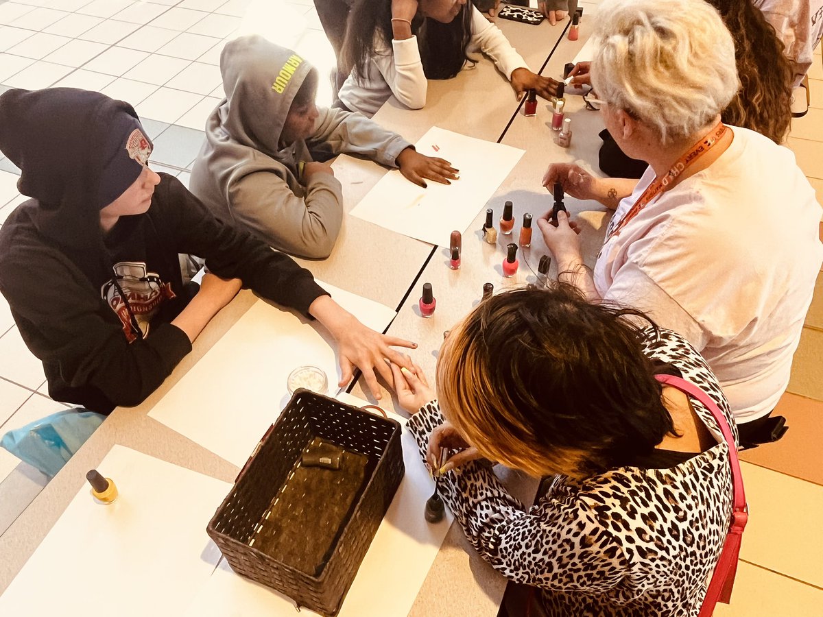 Clarington Central Intermediate School tweet media