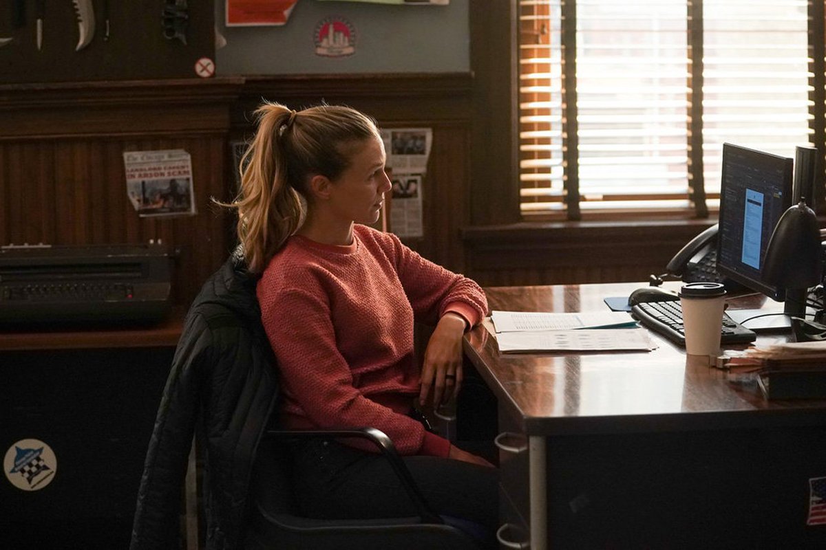 NBCUpstead's tweet photo. Unfortunately no new episodes tonight ChiHards but join us to rewatch 10x08 'Under the Skin' #ChicagoPD https://t.co/v6qA4EvcrG