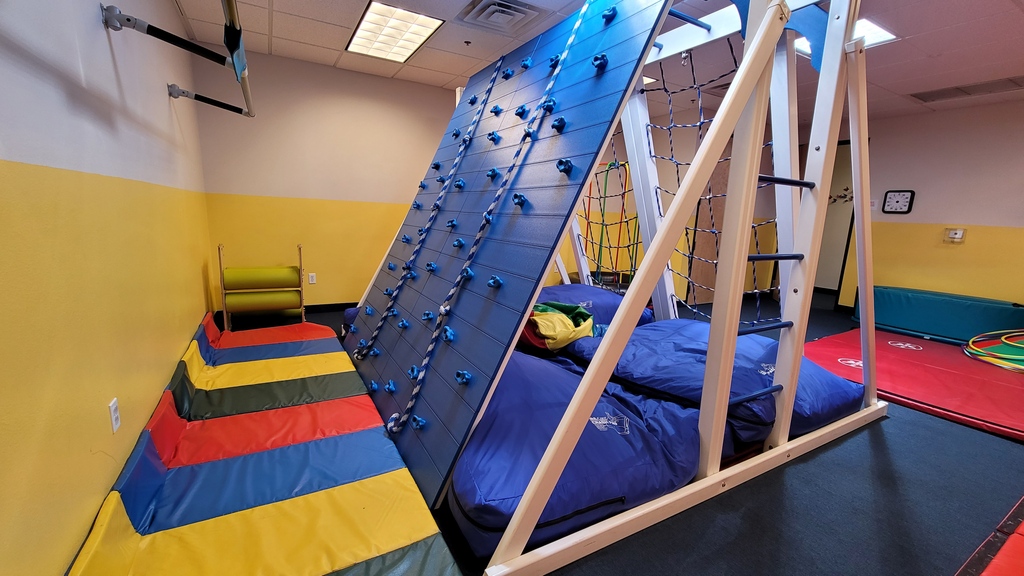 CapabilityNV's tweet photo. Where the magic happens🪄

Have you ever visited our existing pediatric therapy campus?

Here's a peek inside!

Learn more &amp; support our Pediatric Therapy program at https://t.co/mUZWIepdaQ

#pediatrictherapy #capabilityhealth #physicaltherapy #occupationaltherapy #speechtherapy https://t.co/Yepwu9Erju