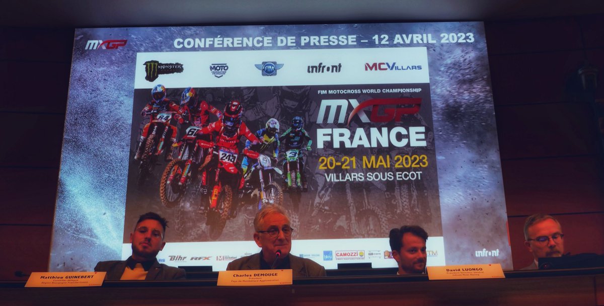 paysmontbeliard's tweet photo. #DirectPMA
🎙 Conférence de presse sur la manche de championnat du monde de #motocross qui aura lieu à Villars-sous-Écot les 20 et 21 mai. 🏍
✅ Pays de Montbéliard Agglomération apporte son soutien financier et technique au Moto-Club Villars.
#MXGP
ℹ https://t.co/i8OyuPrtv8 https://t.co/XNIKzAiMki