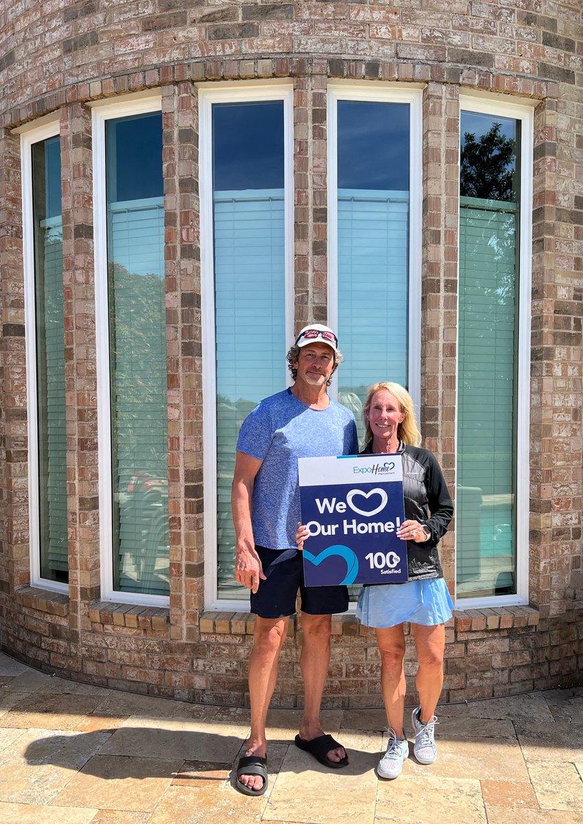 It was a blast getting to see this window project come to completion. The windows look stunning and it was so rewarding to see the finished project. 💙🪟

#windows #windowproject #windowsanddoors #curbappeal #homeexterior #exteriordesign #texashomes #homeimprovement