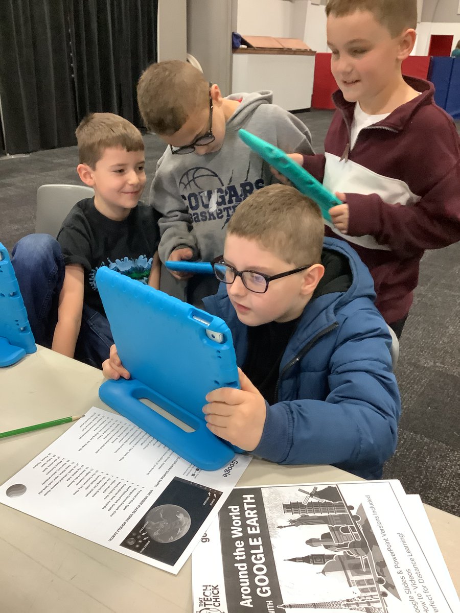 STEMatCCS's tweet photo. Earth scientists in second grade started their unit using the #Googleearth app to view our planet using satellite technology! Students “flew” to natural wonders without leaving their seats! #STEMeducation https://t.co/xh6kDpBS4W