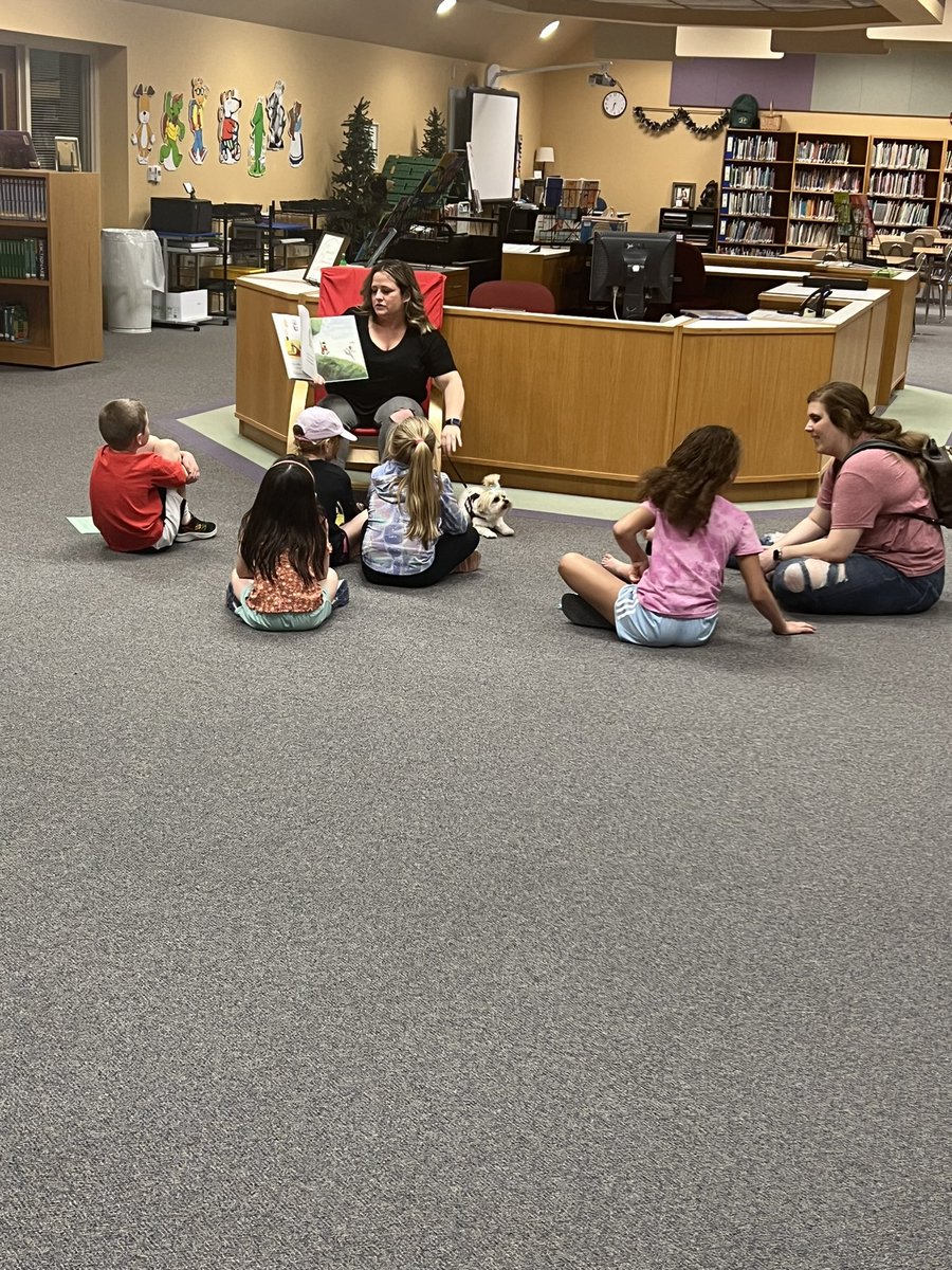 Coronado305's tweet photo. It was a great night last night at our Math and Reading Night! #CoronadoGrowsGreatness #305GrowsGreatness https://t.co/IlR4NE2ST2