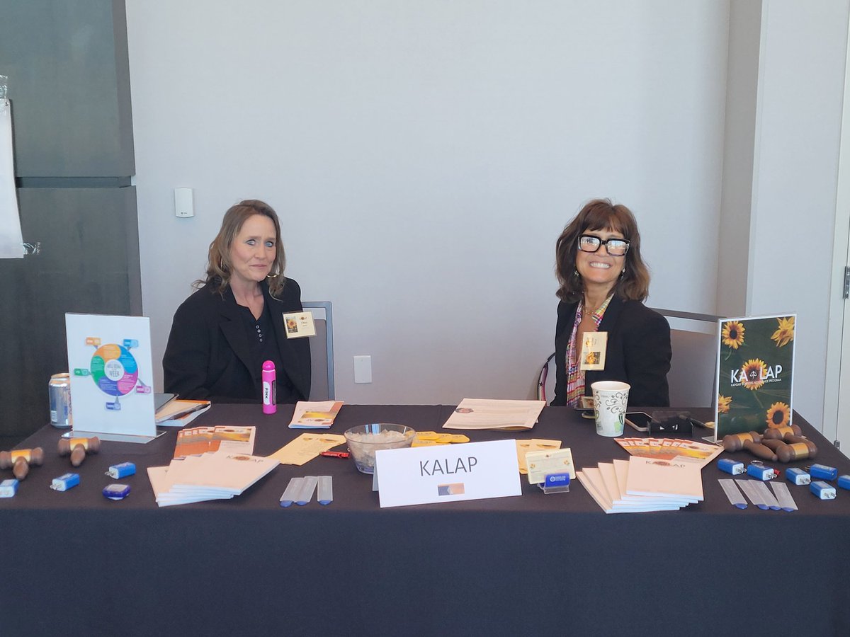 Danielle_mHall's tweet photo. The @KansasLAP is at the @JOCO_BAR Bench Bar Conference today. Come by and see us if you are here! https://t.co/HSWeml5fvF