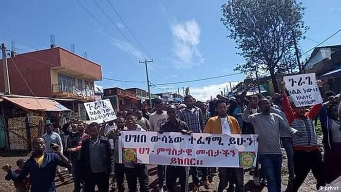 DireTube Media tweet media