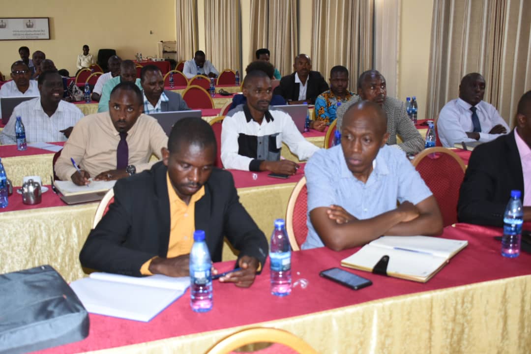 RTNBurundi's tweet photo. La réunion du #GSADR, est marquée par la présentation du ''Compact national pour l'alimentation et l' agriculture'', un document que le Burundi a présenté au sommet de Dakar 2. Ce sommet qui a eu lieu du 25 au 27.01.2023 avait pour thème Souveraineté alimentaire et Résilience https://t.co/4m1btz49yI