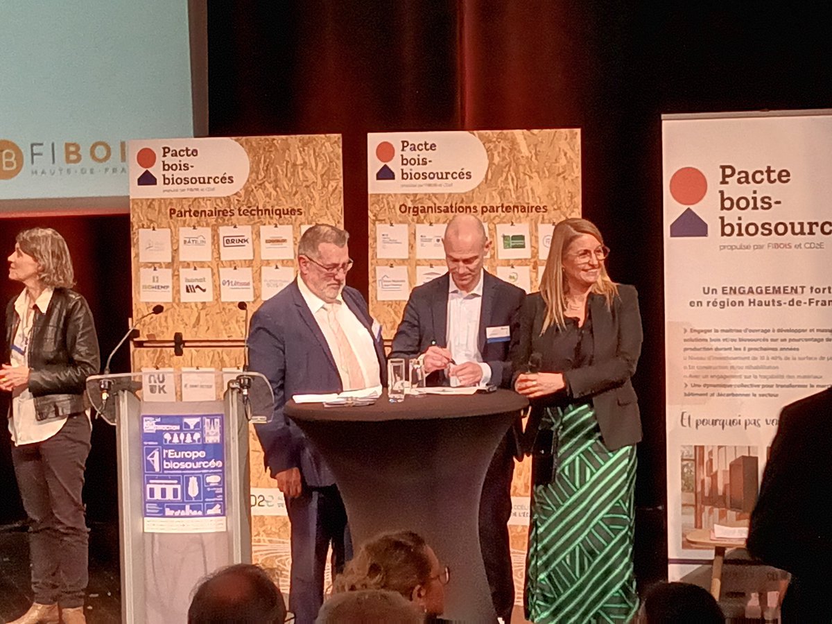 Vilogia, avec l’appui de Septalia, s’engage à réaliser, à travers le Pacte Bois-Biosourcés de la région <a href="/hautsdefrance/">Région Hauts-de-France</a>, 10% de surface de plancher de ses constructions neuves en matériaux bois et/ou biosourcés.

<a href="/cd2e1119/">cd2e</a> @Fibois_HDF