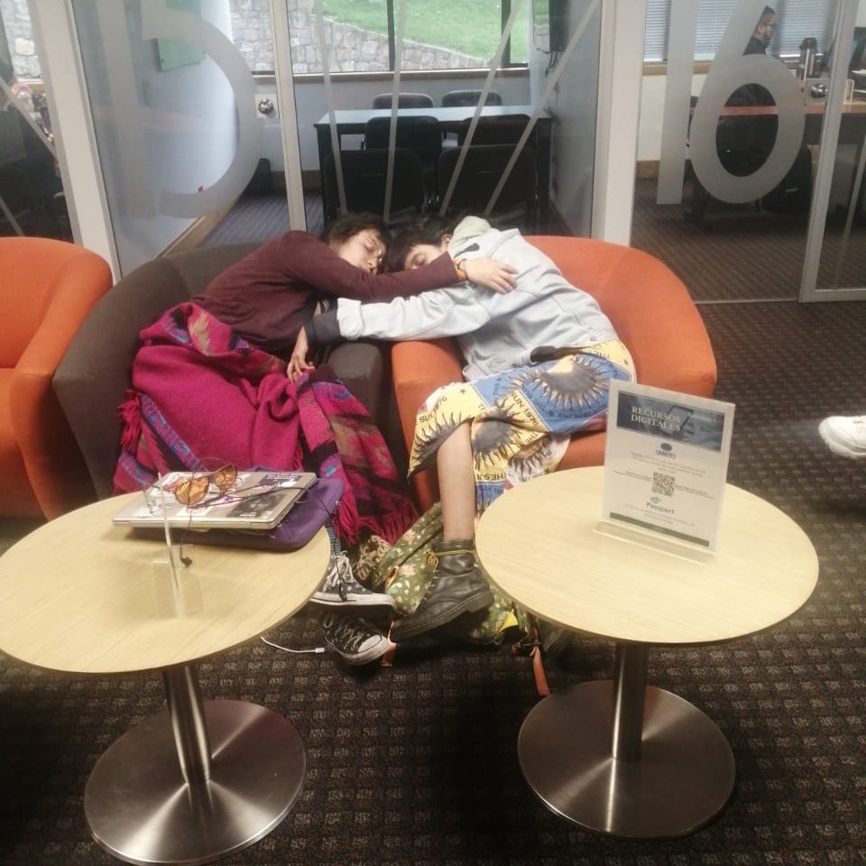 Hada_silvestre's tweet image. Quiero estar así con Catalina