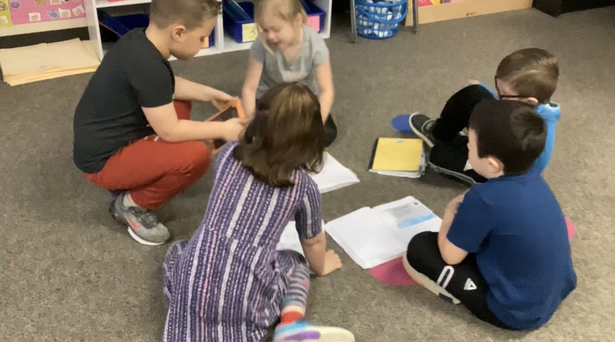 MrsZeigler's tweet image. Student-led problem solving in Kindergarten??? No, way…YES, WAY!! 😜👍 It’s happening @schluterelem and it is amazing! Let me know if you want to know more about this excellent teaching strategy that encourages the students to take ownership of their learning! @NorthwestMATH