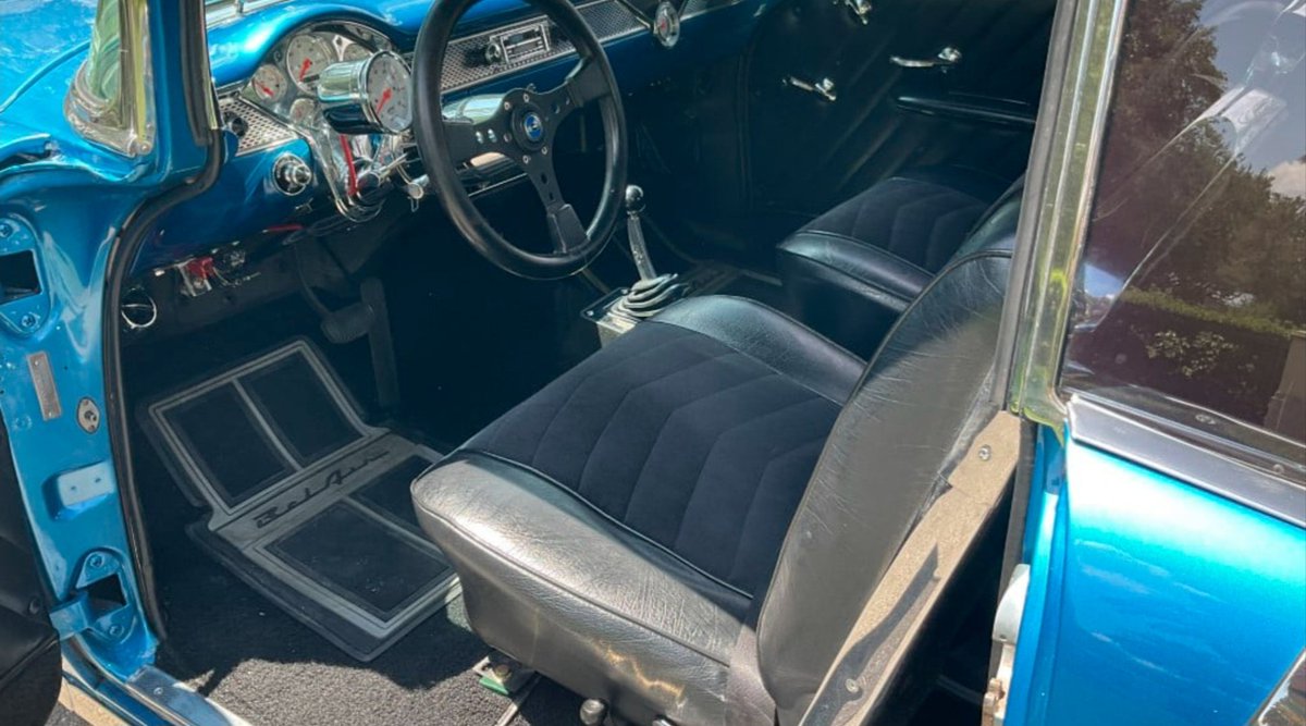 KevinsAutoChnl's tweet photo. Beautiful 1955 Chevy Bel Air in blue. 
#Chevrolet #Chevy #BelAir #trifive https://t.co/TQqkvmDZqW