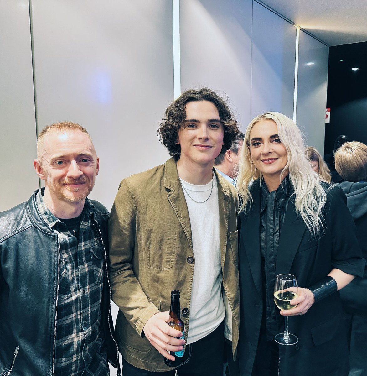 eivormusic's tweet photo. Spent a lovely evening in London last night for the cast and crew screening of 7 Kings Must Die, out this Friday on Netflix.
We also have a soundtrack album being released the week following.
Can’t wait for you to hear it 🥰 https://t.co/BItuJ6g7HG