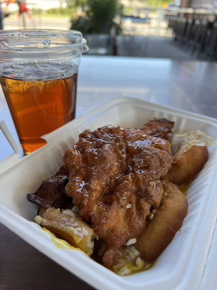 Sanne - Mitzie Mee tweet media