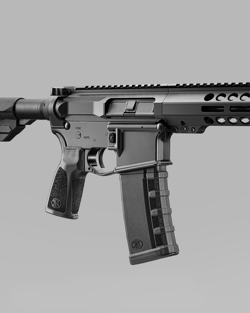 FN_America's tweet photo. Introducing the newest member of the FN 15 family, the FN 15 Guardian. Stand out among the crowd with our FN quality, everyday carbine, built for a great day at the range! 👏  Learn more: https://t.co/A3UZVkVioW #FNAmerica #FN15Guardian #FN15 https://t.co/NnZ1z1HFhu