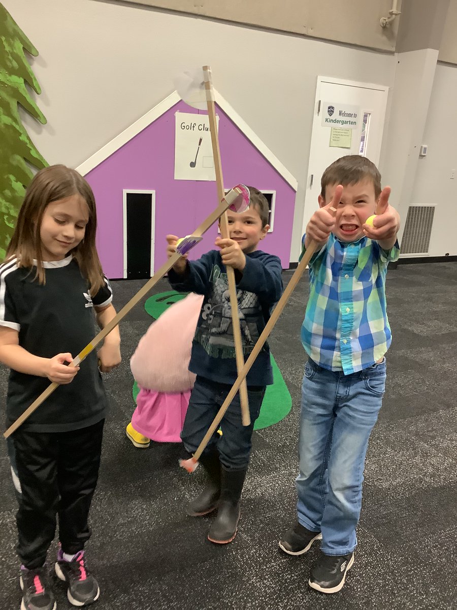 STEMatCCS's tweet photo. Kinder’s were civil engineers as they sketched, cut, attached and tested their own golf putter! Pushes and Pulls are a lot of fun! #STEM #STEMeducation #science https://t.co/bUKmDhDiTK