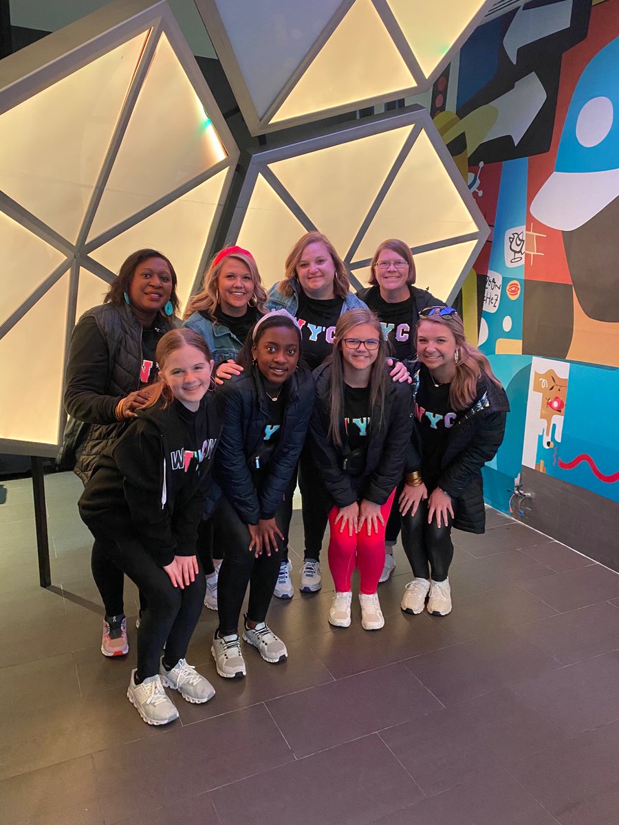 ymoore03's tweet photo. 🍎 NYC 🗽 
#springbreak2023 https://t.co/TpTZE2kx7h