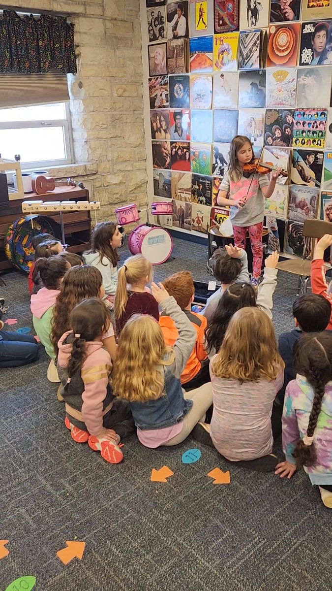 MrHiattMusic's tweet photo. Woah, it's been a while since I posted. Here's what we've been up too :) #osd135 #parkpanthers @JerlingJayhawks @ParkSchool135 https://t.co/VMtXQUugEc