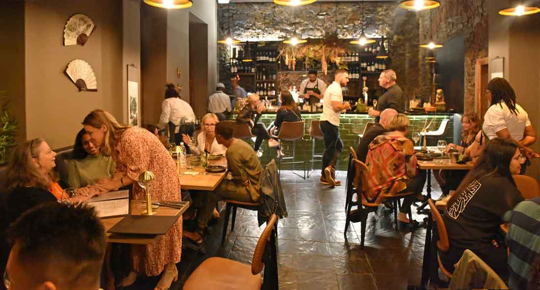 John & Lynne Ford (@mainingmenu) on Twitter photo Oriental #tapas supper at #silkasianfusion #CapeTown
It is #RestaurantWeek again Read on...
adamastorbacchus.blogspot.com/.../oriental-t…...
@silkasianfusion #asianfusion @LaBohemeBistroWineBar #LaBruixa @bouchonbistroCT #restaurant <a href="/DorranceWines/">DorranceWines</a> #SouthAfricanwine #CapeTownRestaurants #HeritageSquare Oriental #tapas supper at #silkasianfusion #CapeTown
It is #RestaurantWeek again Read on...
adamastorbacchus.blogspot.com/.../oriental-t…...
@silkasianfusion #asianfusion @LaBohemeBistroWineBar #LaBruixa @bouchonbistroCT #restaurant <a href="/DorranceWines/">DorranceWines</a> #SouthAfricanwine #CapeTownRestaurants #HeritageSquare