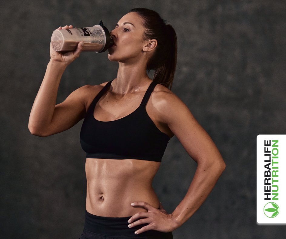 HerbalifeLatino's tweet photo. Desarrolla una rutina de ejercicio y #nutrición completa. Así tendrás cambios internos que se reflejarán por fuera. 💪🏼 https://t.co/fTHmmO9Y3S