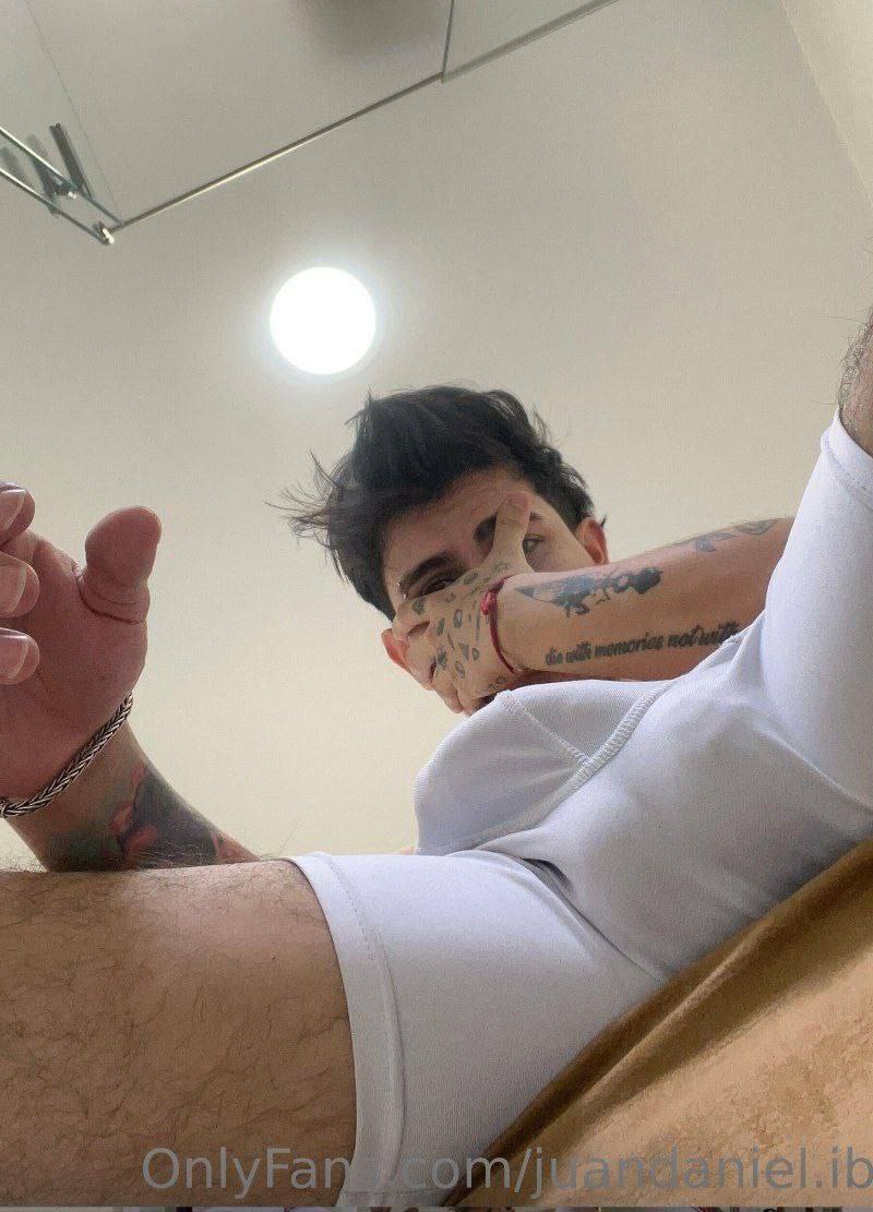 Joaquin65237351's tweet photo. Juan Daniel ibarra 🍆🔥🤤 https://t.co/i8x5qECkdu